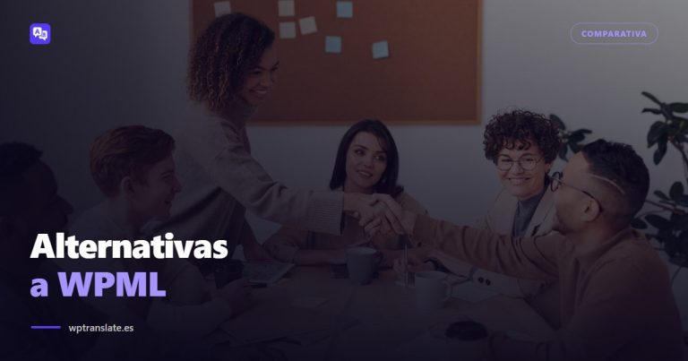 Equipo reunido alrededor de una mesa cerrando un acuerdo mientras comparan alternativas a WPML para su web multiidioma